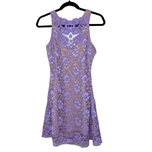 DRESS The Population - One Rad Girl Regina Lace Open Back Dress - Picture 3 of 13